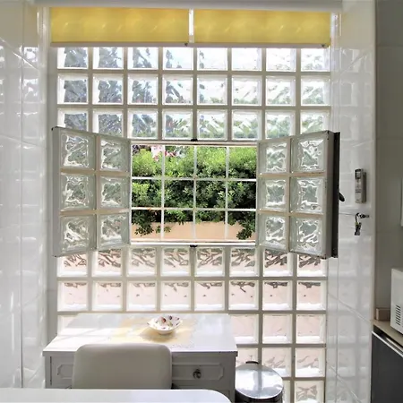 Holiday home Live Like In A Sauna, Something Against The Cold, Beach In The Mediterranean