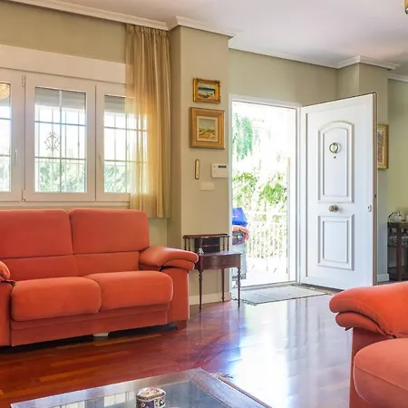 Live Like In A Sauna, Something Against The Cold, Beach In The Mediterranean Holiday home Torrevieja