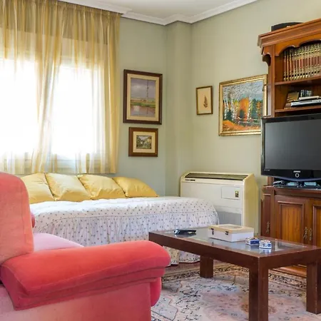 Holiday home Live Like In A Sauna, Something Against The Cold, Beach In The Mediterranean
