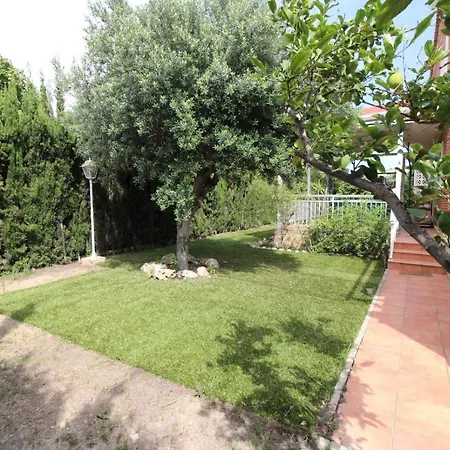 Holiday home Live Like In A Sauna, Something Against The Cold, Beach In The Mediterranean *